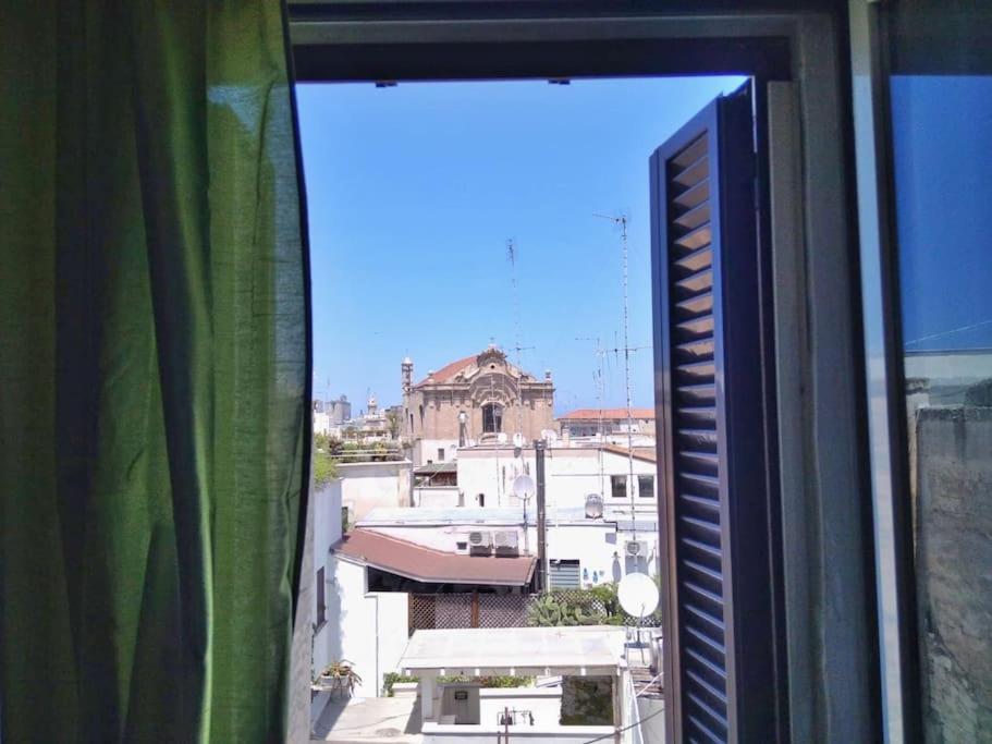 A Flat With A View In The Heart Of The Old Town Apartment Bari Exterior photo